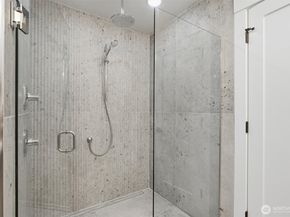 2012 Fairview Avenue E B, Seattle WA 98102