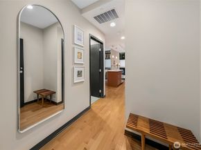 2716 Elliott Avenue 406, Seattle WA 98121