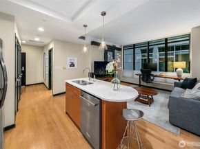 2716 Elliott Avenue 406, Seattle WA 98121