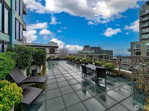 2716 Elliott Avenue 406, Seattle WA 98121
