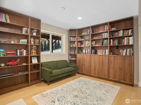 19911 34th Drive SE, Bothell WA 98012