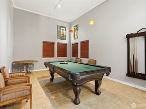 14222 NE 181st Place N101, Woodinville WA 98072