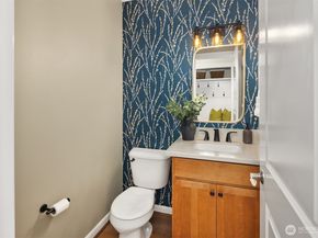 1485 24th Avenue NE, Issaquah WA 98029