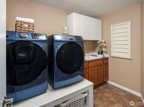 1485 24th Avenue NE, Issaquah WA 98029