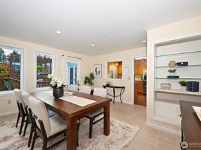 12019 B 25th Avenue NE, Seattle WA 98125