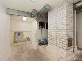 12019 B 25th Avenue NE, Seattle WA 98125