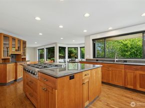 15102 93rd Place NE, Bothell WA 98011