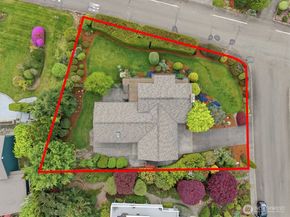 911 S 294th Place, Federal Way WA 98003