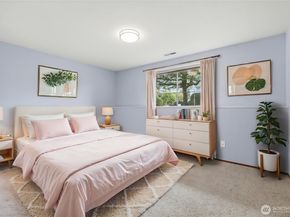 911 S 294th Place, Federal Way WA 98003