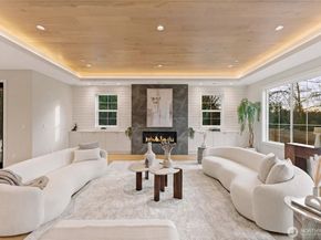 12811 SE 44th Place, Bellevue WA 98006