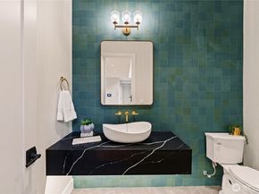 12811 SE 44th Place, Bellevue WA 98006