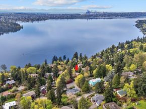 4725 W Mercer Way, Mercer Island WA 98040