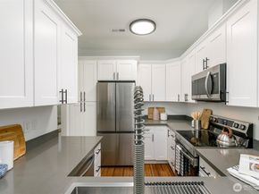 8828 238th Street SW C3, Edmonds WA 98026