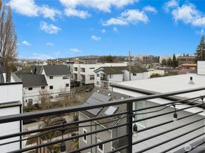 1142 NW 59th Street B, Seattle WA 98107