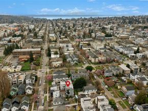 1142 NW 59th Street B, Seattle WA 98107