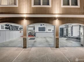 10523 NE 118th Lane, Kirkland WA 98034