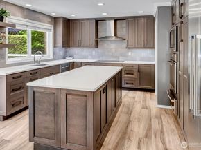 10523 NE 118th Lane, Kirkland WA 98034