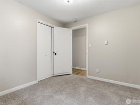 9010 Wyvern Drive SE, Port Orchard WA 98367