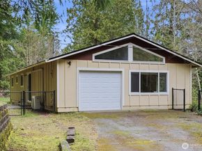 9010 Wyvern Drive SE, Port Orchard WA 98367