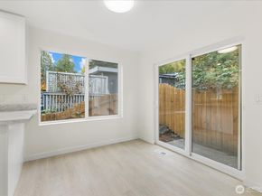 422 E Titus, Kent WA 98030