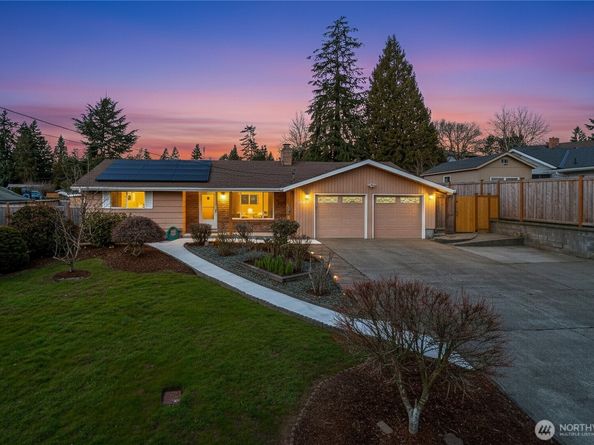 9812 S 212th St, Kent WA 98031