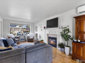 6721 22nd Avenue NW, Seattle WA 98117