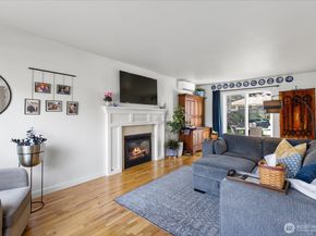 6721 22nd Avenue NW, Seattle WA 98117