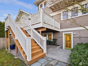 426 Smith Street, Seattle WA 98109