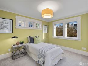 426 Smith Street, Seattle WA 98109