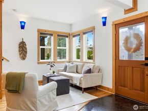 8752 Dayton Avenue N B, Seattle WA 98103