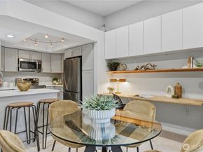 1354 Bellevue Way NE 4, Bellevue WA 98004