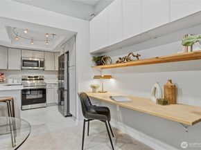 1354 Bellevue Way NE 4, Bellevue WA 98004