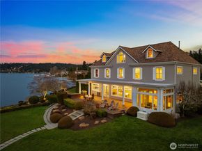 649 E Lake Sammamish Parkway SE, Sammamish WA 98074