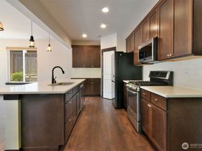 17723 3rd Avenue SE, Bothell WA 98012