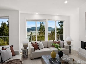 17003 SE 14th Lane, Bellevue WA 98008