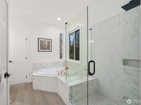 17003 SE 14th Lane, Bellevue WA 98008