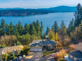 17003 SE 14th Lane, Bellevue WA 98008