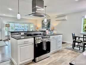 9521 Sharon Drive, Everett WA 98204