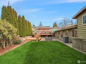 2416 NW 198th Street, Shoreline WA 98177