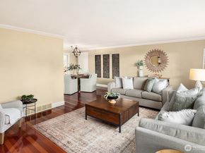 2416 NW 198th Street, Shoreline WA 98177