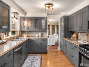 2416 NW 198th Street, Shoreline WA 98177