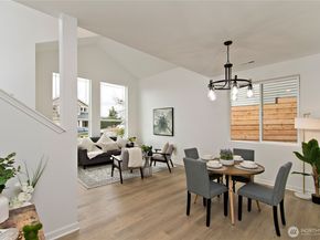 20208 90th Place S, Kent WA 98031