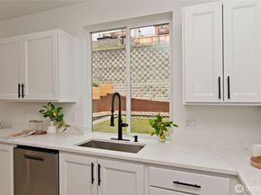 20208 90th Place S, Kent WA 98031