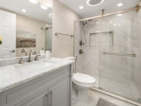 4727 W Lake Sammamish Parkway SE B201, Issaquah WA 98027