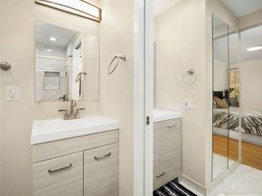 4727 W Lake Sammamish Parkway SE B201, Issaquah WA 98027