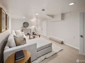 415 NE 60th Street, Seattle WA 98115