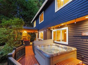 16502 NE 180th Place, Woodinville WA 98072