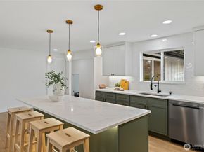 19628 Heinz Place, Lynnwood WA 98036