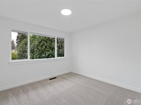 19628 Heinz Place, Lynnwood WA 98036