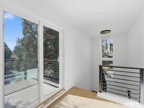 10702 Linden Avenue N, Seattle WA 98133